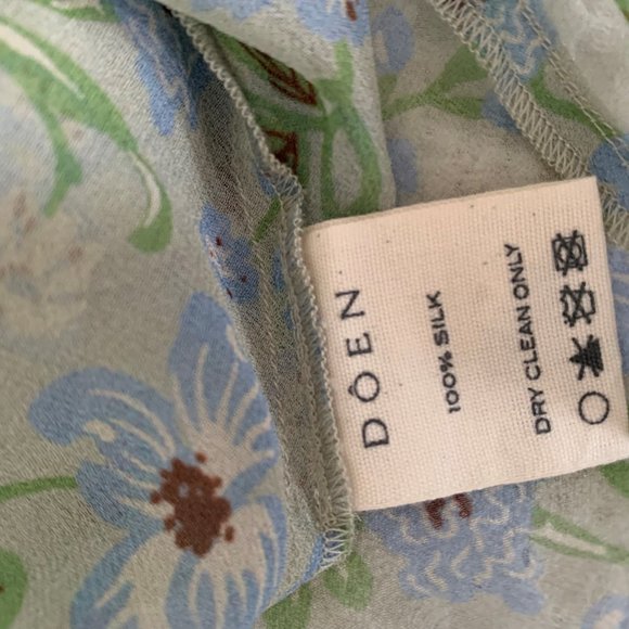 SOLD NWT Doen Mira Green Strawberry Dres, Size S, Pristine, 100% silk - Picture 6 of 12